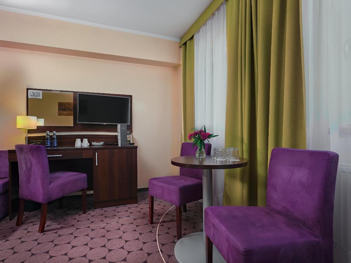 Aparthotel Lumen Krakau Exterior foto